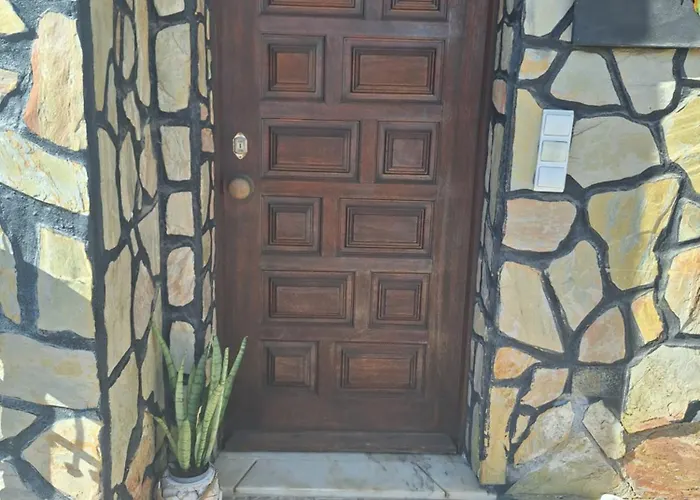 Δωμάτια σε οικογενειακή κατοικία House Prosperity Amora